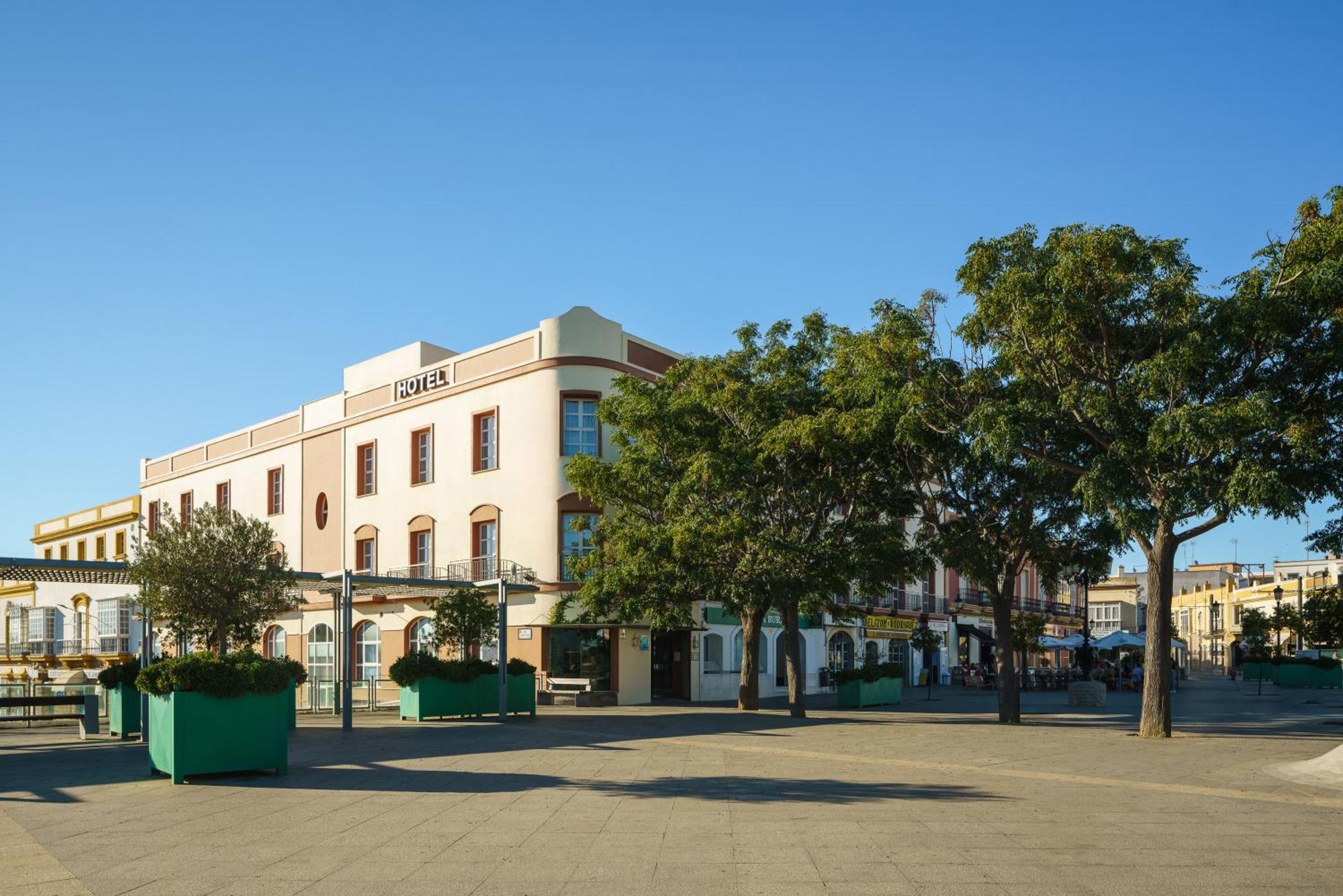 Hotel Crisol Chiclana à Chiclana de la Frontera Extérieur photo