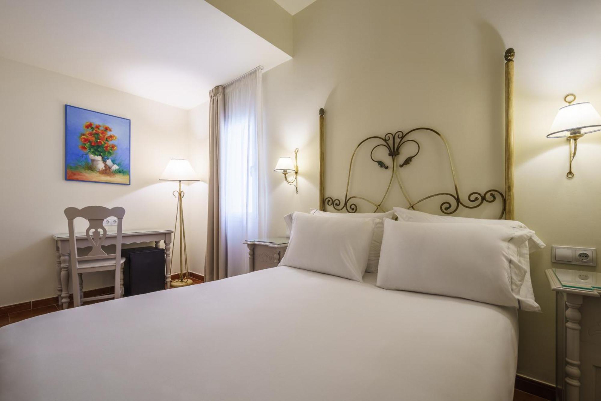 Hotel Crisol Chiclana à Chiclana de la Frontera Extérieur photo
